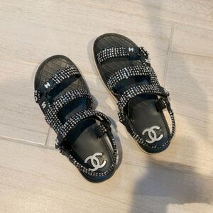 CHANEL Glittered Tweed Lambskin Leather Dad Strappy Sandals 39 Crystal CC 23P